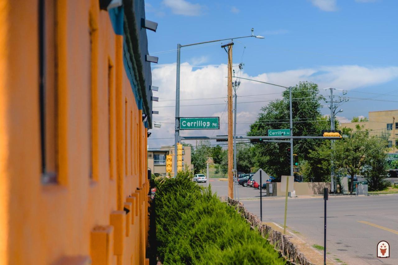 Coyote South Hotel