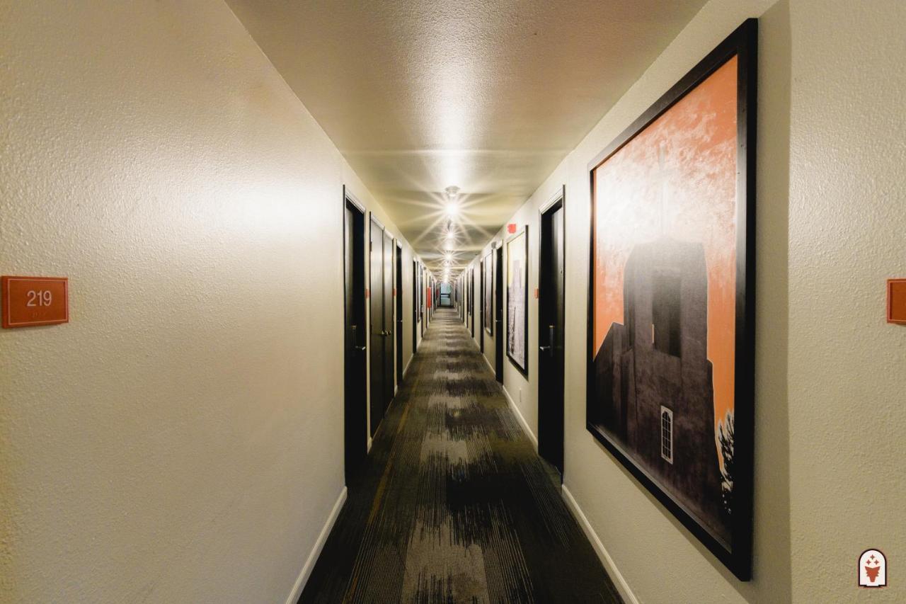 Hotel Coyote South 3*